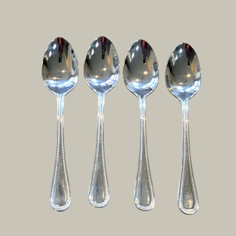 Towle Beaded Antique 18/10 Stainless Steel Teaspoons Set of 4 Silver China